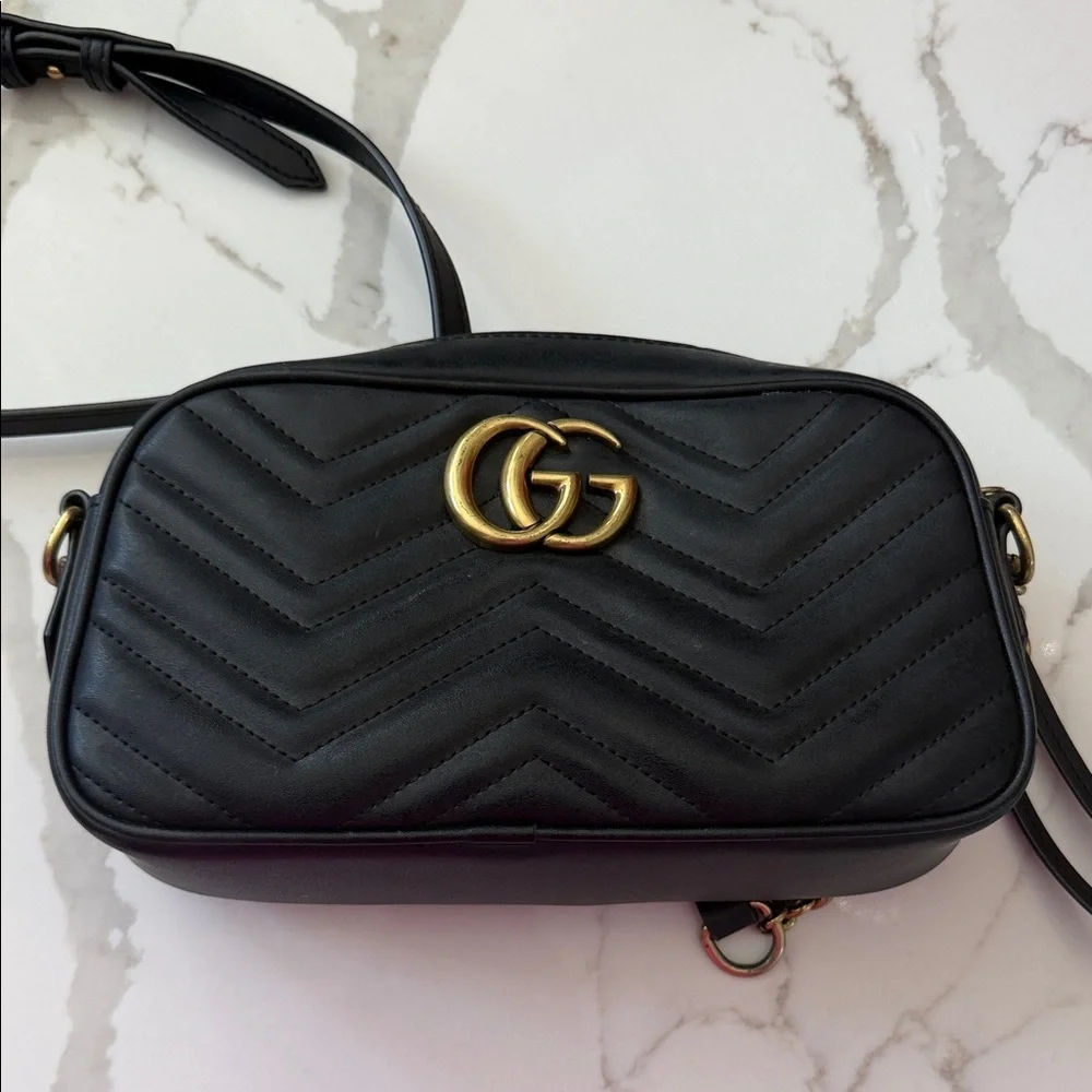 Black Quilted Crossbody Bag - Picture 1 of 7